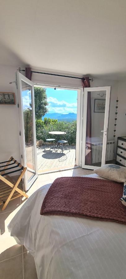 Corniche Du Paradis Roquebrune-sur Argens Bagian luar foto